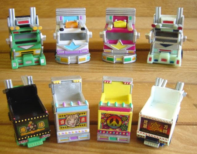 ♯Gsi12DPカプセル爆走トラッカー17全8種 Amazon | カプセル爆走トラッカー17 全8種 | カプセル玩具 | おもちゃ